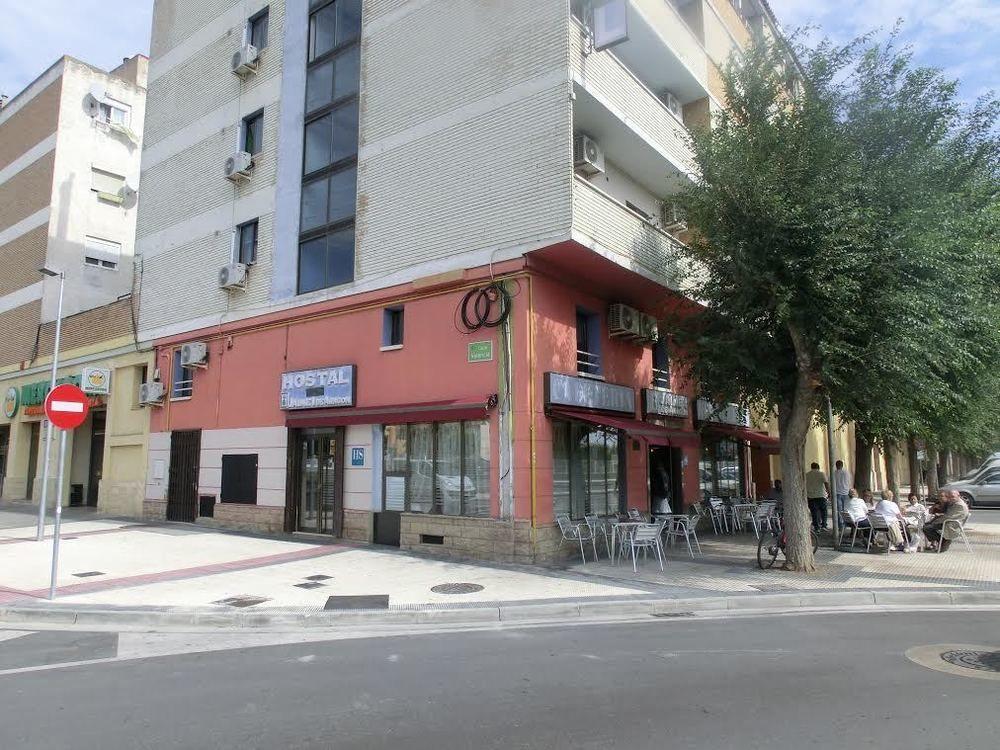Hostal Jaime I Huesca Exterior photo